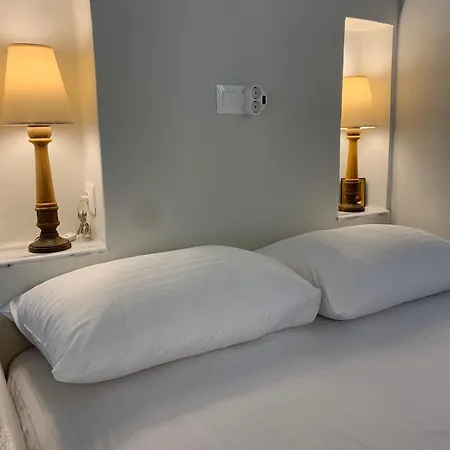 Mygavri * Ερμούπολη